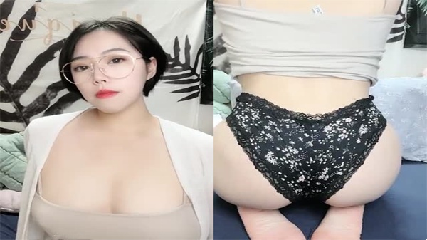E罩杯极品丰满美女，奶白嫩滑爆乳诱惑难挡！
